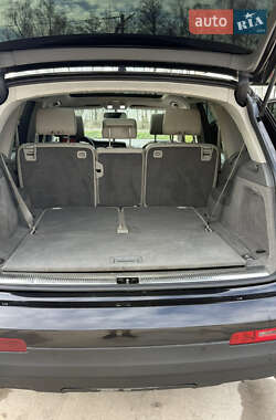 Внедорожник / Кроссовер Audi Q7 2009 в 