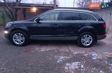 Внедорожник / Кроссовер Audi Q7 2007 в 