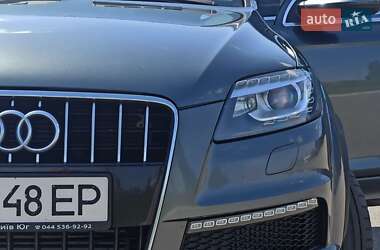 Позашляховик / Кросовер Audi Q7 2014 в 