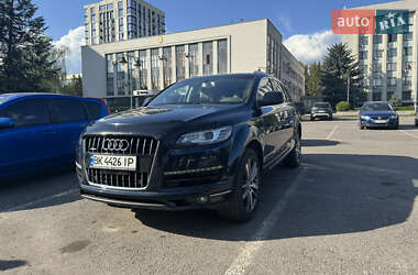 Внедорожник / Кроссовер Audi Q7 2012 в 