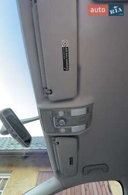 Внедорожник / Кроссовер Audi Q7 2011 в 