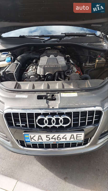Внедорожник / Кроссовер Audi Q7 2012 в Киеве