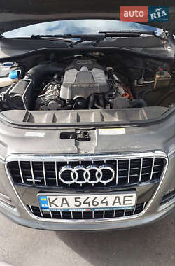 Внедорожник / Кроссовер Audi Q7 2012 в 