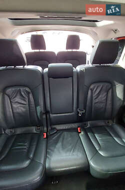 Внедорожник / Кроссовер Audi Q7 2012 в 
