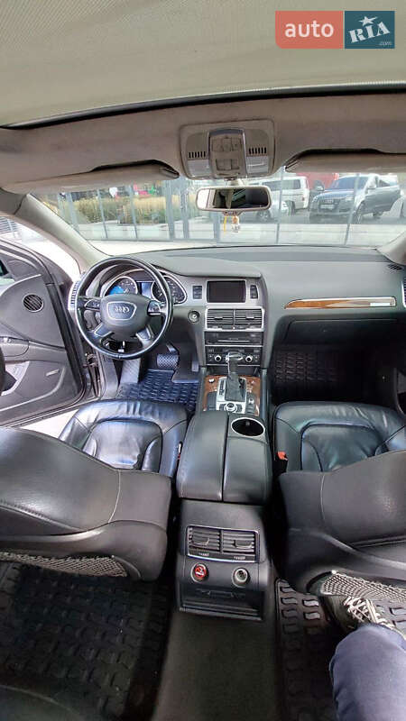 Внедорожник / Кроссовер Audi Q7 2012 в Киеве