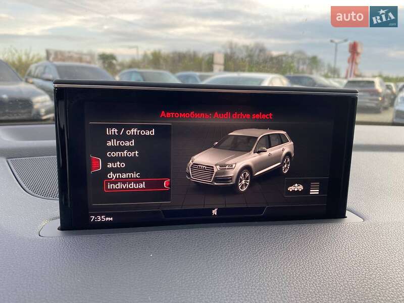 Позашляховик / Кросовер Audi Q7 2016 в Львові