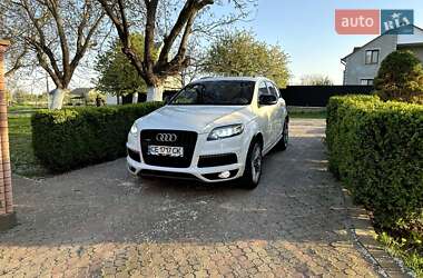 Позашляховик / Кросовер Audi Q7 2012 в 