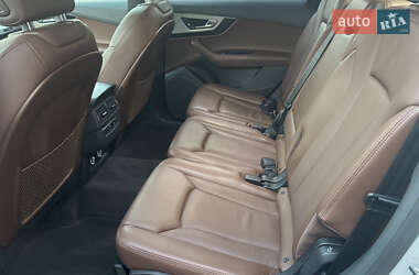 Внедорожник / Кроссовер Audi Q7 2019 в 