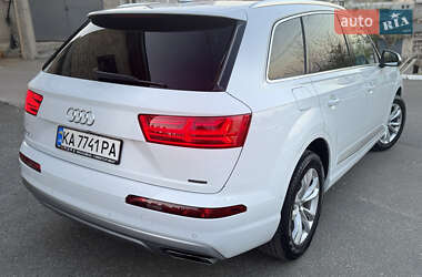 Внедорожник / Кроссовер Audi Q7 2019 в 