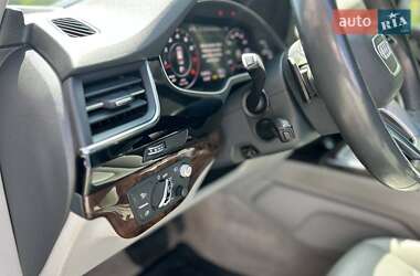Позашляховик / Кросовер Audi Q7 2017 в 