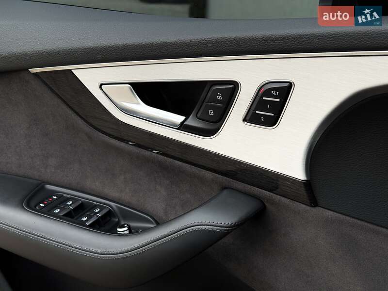 Внедорожник / Кроссовер Audi Q7 2016 в Луцке фото 31 Внедорожник / Кроссовер Audi Q7 2016 в Луцке