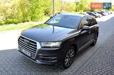 Внедорожник / Кроссовер Audi Q7 2019 в 