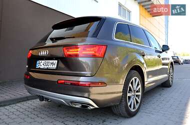 Внедорожник / Кроссовер Audi Q7 2019 в 