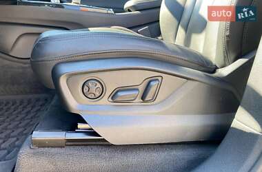 Внедорожник / Кроссовер Audi Q7 2019 в 