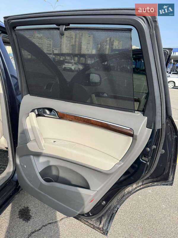 Внедорожник / Кроссовер Audi Q7 2010 в Киеве фото 34 Внедорожник / Кроссовер Audi Q7 2010 в Киеве