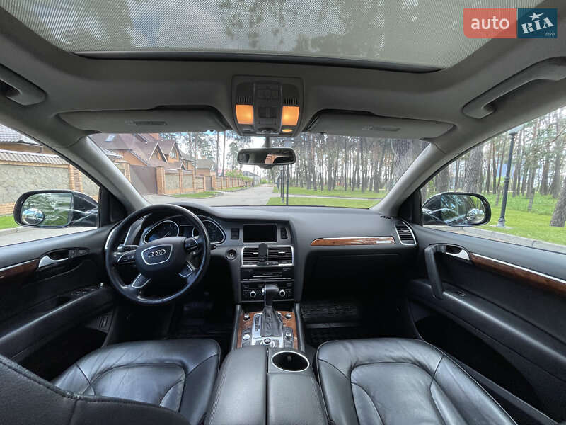 Позашляховик / Кросовер Audi Q7 2014 в Чернігові