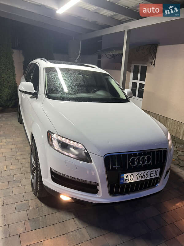 Внедорожник / Кроссовер Audi Q7 2010 в Грушево фото 3 Внедорожник / Кроссовер Audi Q7 2010 в Грушево
