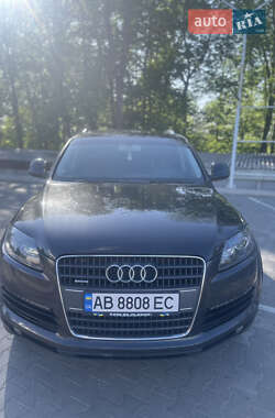 Внедорожник / Кроссовер Audi Q7 2007 в 