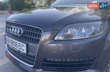 Внедорожник / Кроссовер Audi Q7 2007 в 