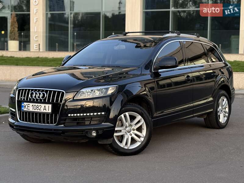 Внедорожник / Кроссовер Audi Q7 2008 в 