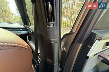 Позашляховик / Кросовер Audi Q7 2019 в 