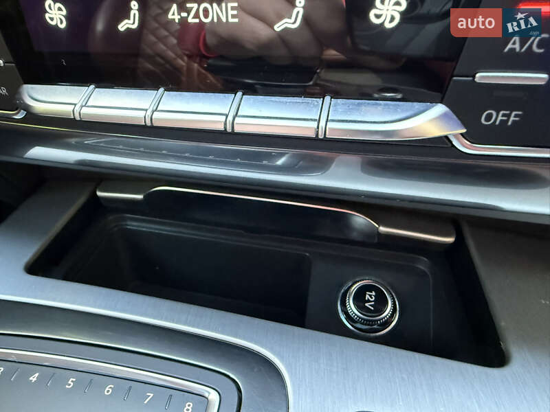 Внедорожник / Кроссовер Audi Q7 2019 в Киеве