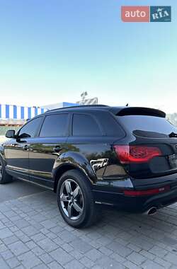 Внедорожник / Кроссовер Audi Q7 2013 в 