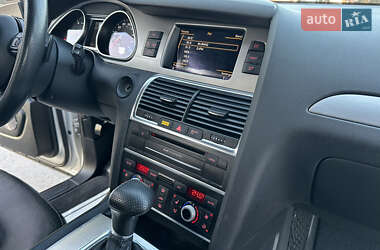 Позашляховик / Кросовер Audi Q7 2014 в 