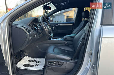 Позашляховик / Кросовер Audi Q7 2014 в 