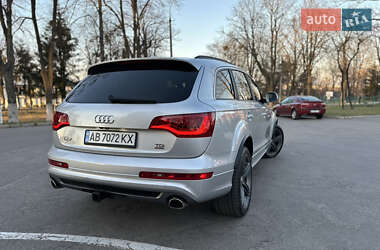 Позашляховик / Кросовер Audi Q7 2014 в 