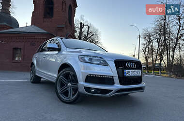 Позашляховик / Кросовер Audi Q7 2014 в 