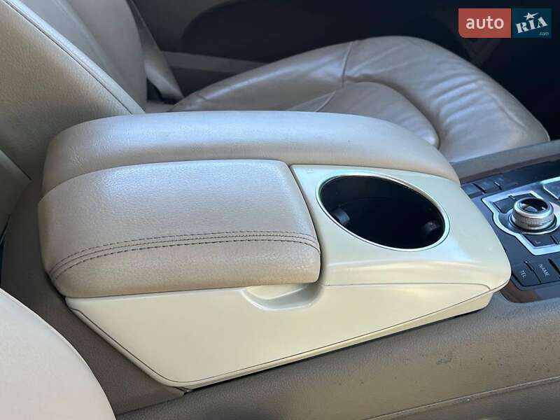 Внедорожник / Кроссовер Audi Q7 2012 в Львове