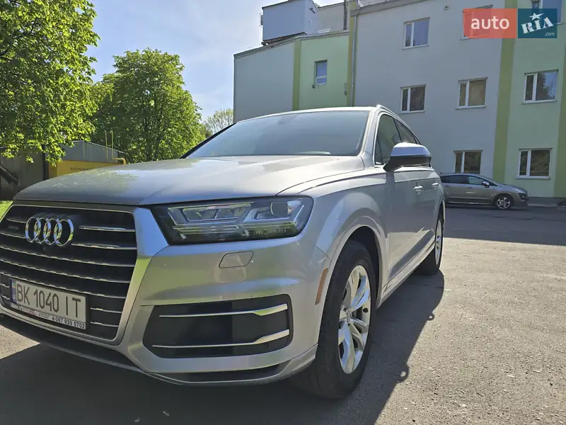 Audi Q7