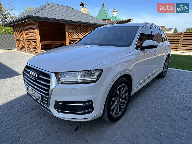Audi Q7 2018