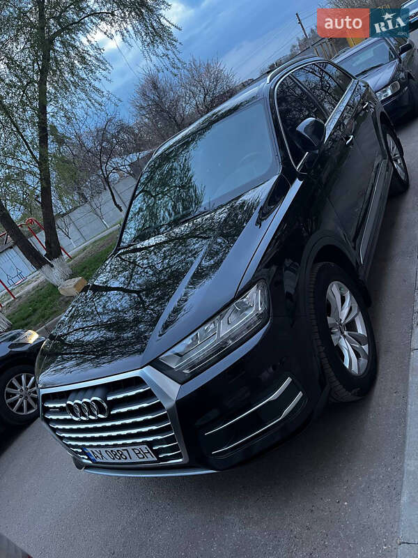 Внедорожник / Кроссовер Audi Q7 2016 в Харькове