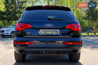 Внедорожник / Кроссовер Audi Q7 2013 в 