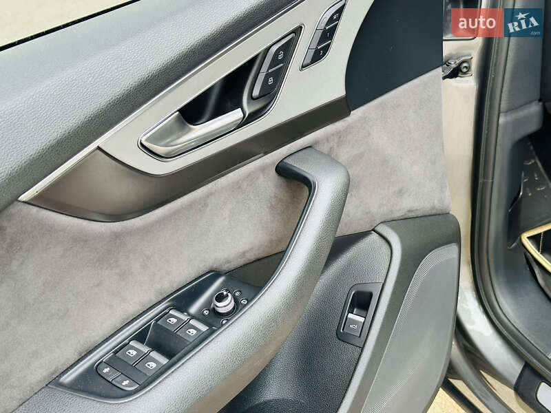 Внедорожник / Кроссовер Audi Q7 2016 в Харькове
