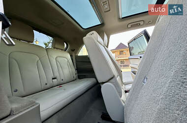 Внедорожник / Кроссовер Audi Q7 2015 в 