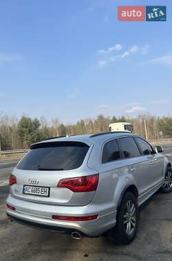 Внедорожник / Кроссовер Audi Q7 2012 в 