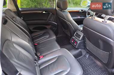 Внедорожник / Кроссовер Audi Q7 2010 в 