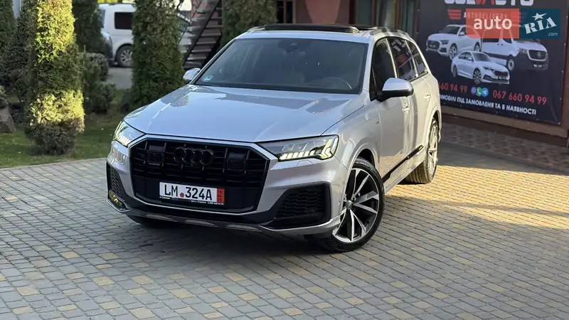 Внедорожник / Кроссовер Audi Q7 2020 в 