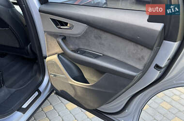 Внедорожник / Кроссовер Audi Q7 2020 в 