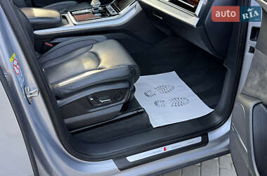Внедорожник / Кроссовер Audi Q7 2020 в 