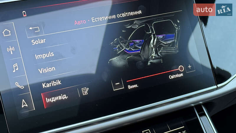 Позашляховик / Кросовер Audi Q7 2020 в Сваляві