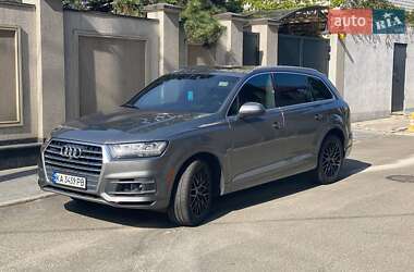 Внедорожник / Кроссовер Audi Q7 2017 в Киеве