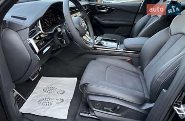 Внедорожник / Кроссовер Audi Q7 2024 в 