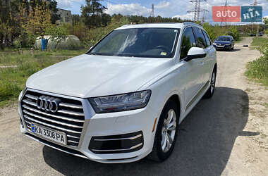 Позашляховик / Кросовер Audi Q7 2017 в Вишгороді