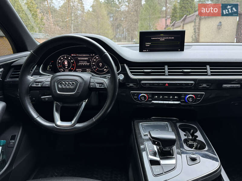 Внедорожник / Кроссовер Audi Q7 2016 в Львове