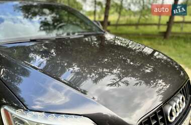 Внедорожник / Кроссовер Audi Q7 2012 в 