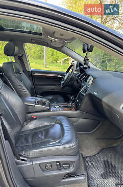 Внедорожник / Кроссовер Audi Q7 2007 в 